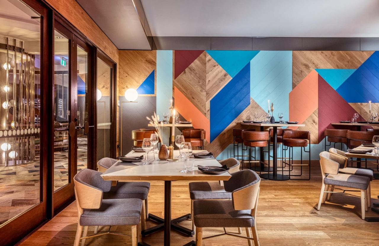 Qt Distretto di Queenstown Esterno foto The interior of the restaurant