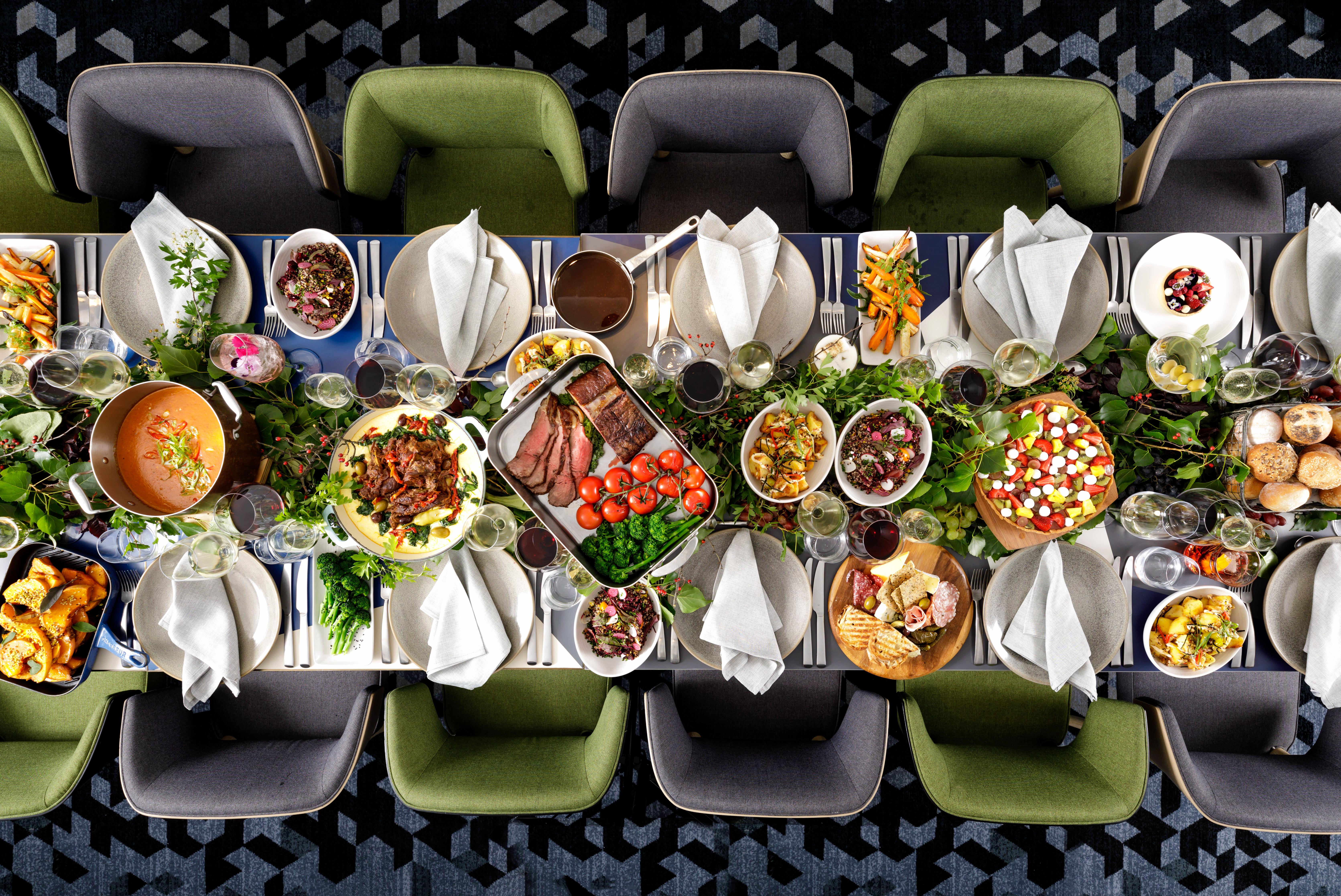 Qt Distretto di Queenstown Esterno foto A table set for a meal